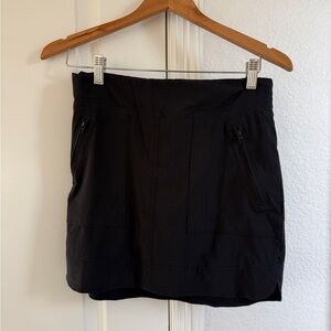 Black Athletic Cargo Skort Mini Skirt with Zipper and Pockets
